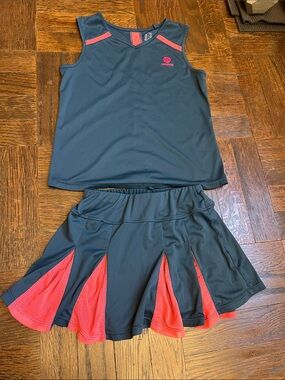 Artengo Black Athletic Tank with Coral Accents